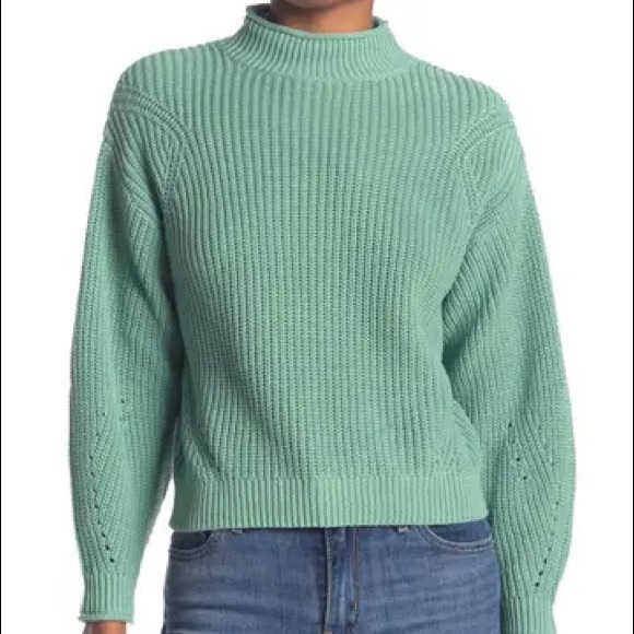 Sweaters - Easy Stitch Ribbed Knit Mock Neck Sweater NWT